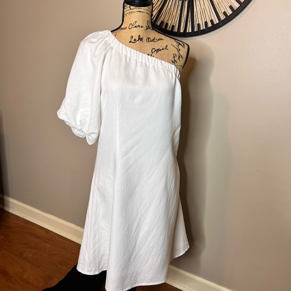 NEW BAR III One-Shoulder Mini Dress sz M